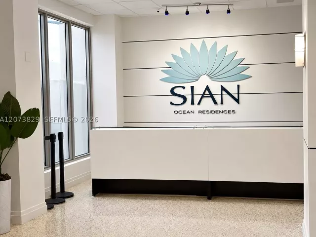 2-bedroom condo for rent in Hollywood - 4001 S Ocean Dr 3J - MondialRealty