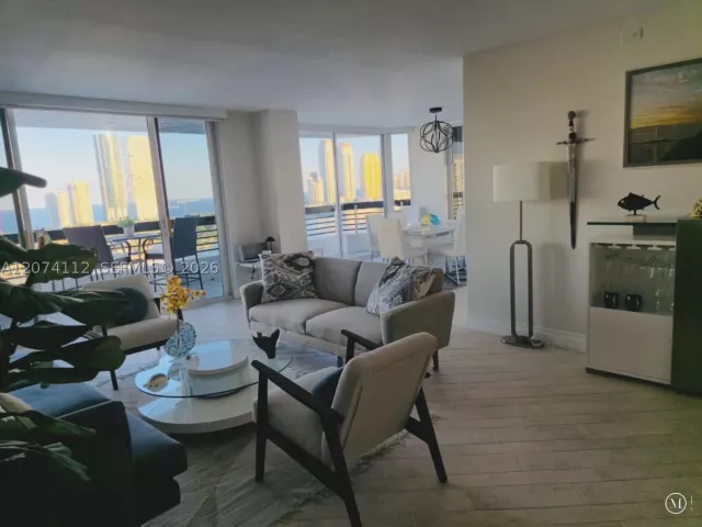 3-bedroom condo for rent in Aventura - 3530 Mystic Pointe Dr 2215 - MondialRealty