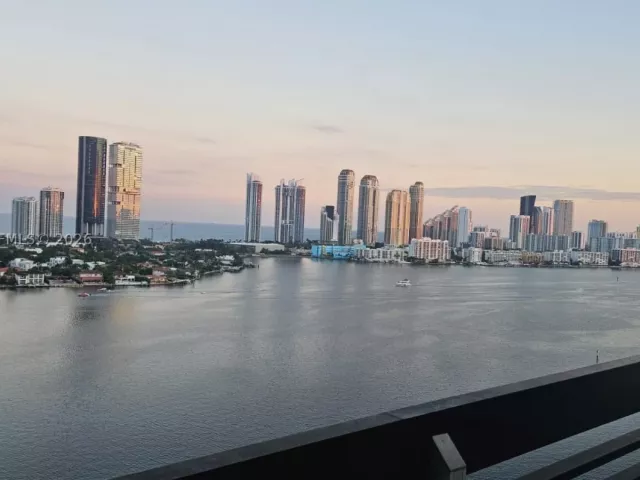 3-bedroom condo for rent in Aventura - 3530 Mystic Pointe Dr 2215 - MondialRealty
