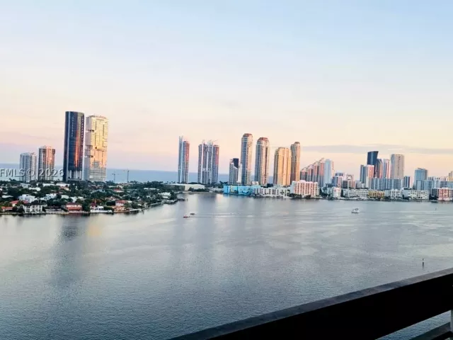 3-bedroom condo for rent in Aventura - 3530 Mystic Pointe Dr 2215 - MondialRealty