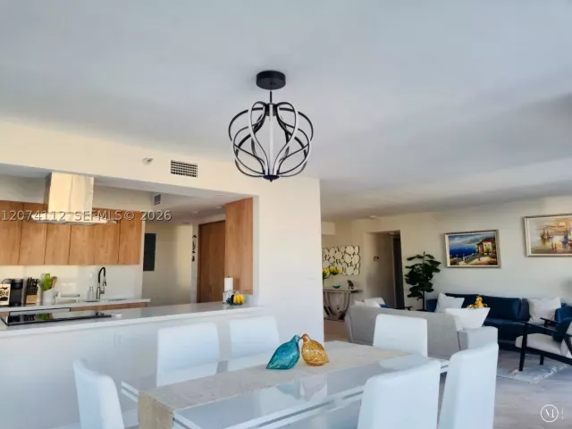 3-bedroom condo for rent in Aventura - 3530 Mystic Pointe Dr 2215 - MondialRealty