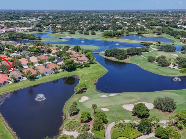 3-bedroom home for sale in West Palm Beach - 2185 Regents Boulevard - MondialRealty
