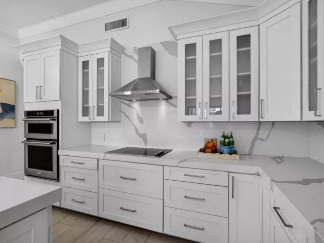 3-bedroom home for sale in West Palm Beach - 2185 Regents Boulevard - MondialRealty