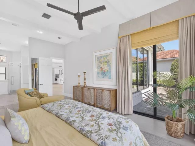 3-bedroom home for sale in West Palm Beach - 2185 Regents Boulevard - MondialRealty