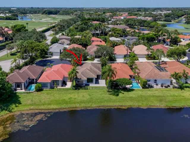 3-bedroom home for sale in West Palm Beach - 2185 Regents Boulevard - MondialRealty