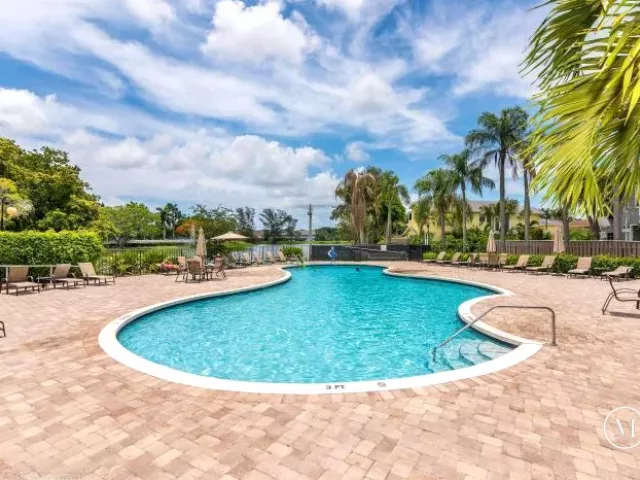 3-bedroom home for rent in Boca Raton - 5387 GRAND PARK Place 5387 - MondialRealty