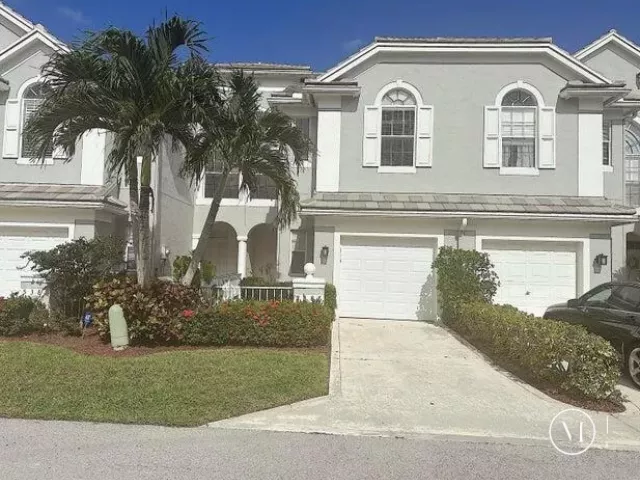 3-bedroom home for rent in Boca Raton - 5387 GRAND PARK Place 5387 - MondialRealty