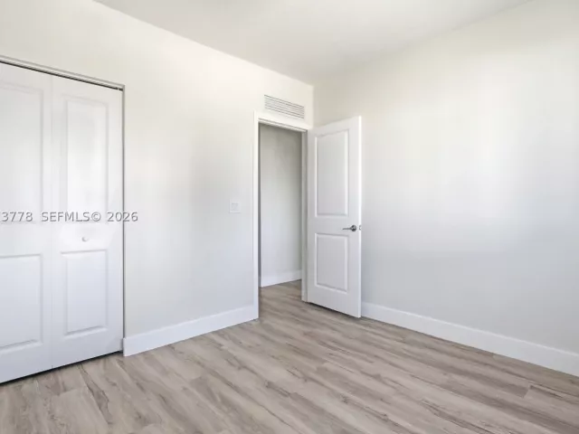 3-bedroom home for rent in Doral - 4426 NW 83 PKWY 0 - MondialRealty