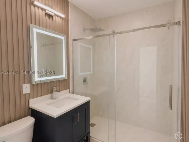 3-bedroom home for sale in Hollywood - 825 S 28th Ave - MondialRealty