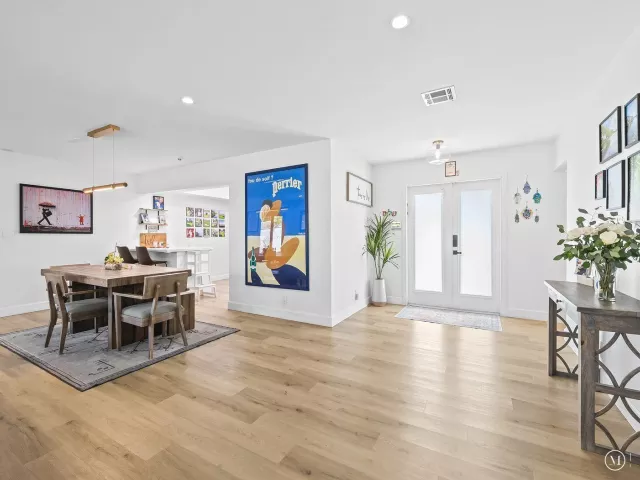 4-bedroom home for rent in Fort Lauderdale - 2011 NE 60TH Street - MondialRealty