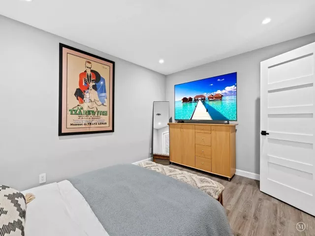 4-bedroom home for rent in Fort Lauderdale - 2011 NE 60TH Street - MondialRealty