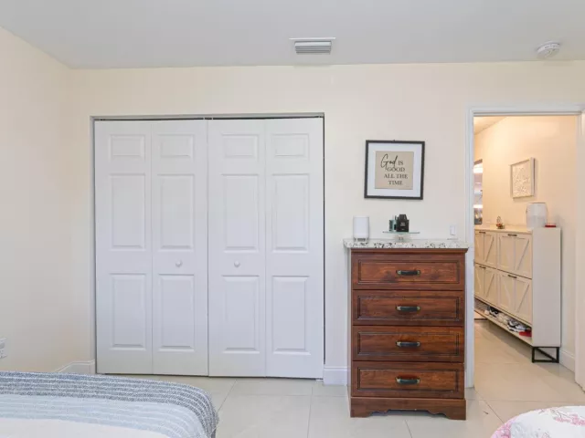 3-bedroom home for sale in West Palm Beach - 5803 Lime Road - MondialRealty