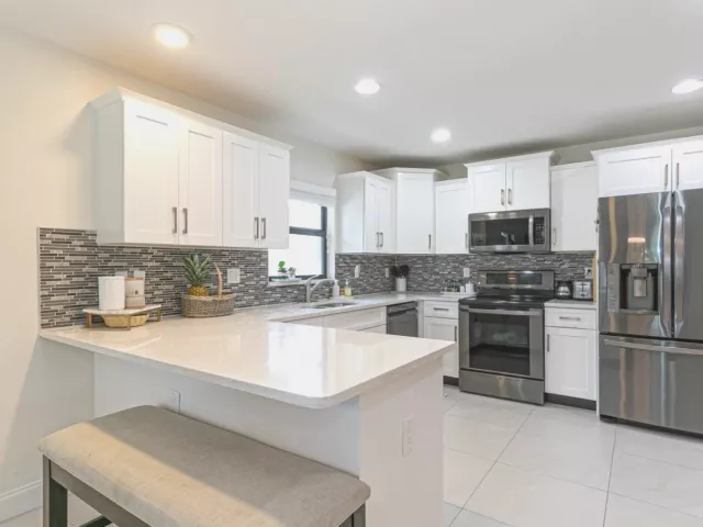3-bedroom home for sale in West Palm Beach - 5803 Lime Road - MondialRealty
