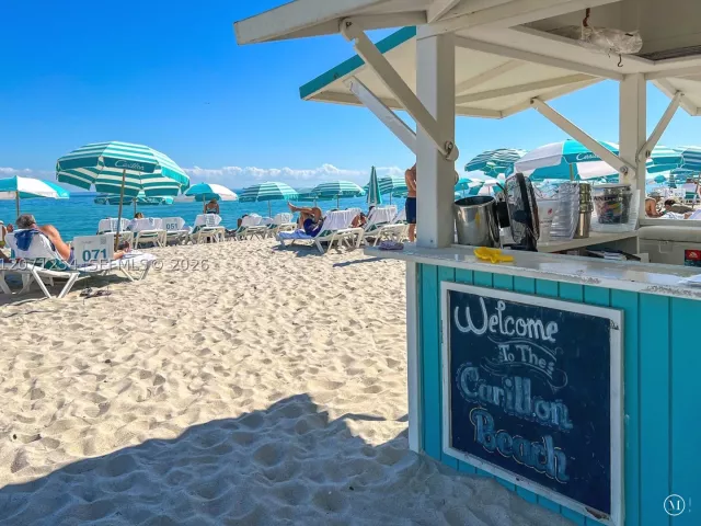 2-bedroom condo for sale in Miami Beach - 6801 Collins Ave 1206/1210 - MondialRealty