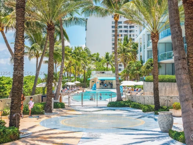 2-bedroom condo for sale in Miami Beach - 6801 Collins Ave 1206/1210 - MondialRealty