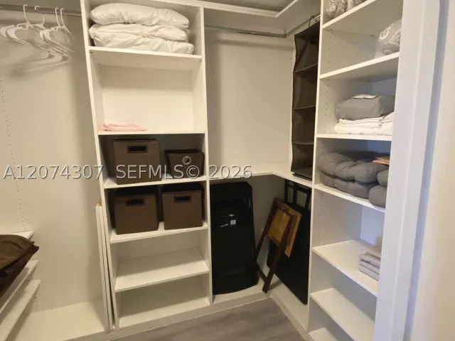 2-bedroom condo for rent in Hallandale Beach - 1850 S Ocean Dr 1409 - MondialRealty
