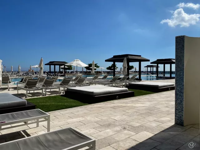 2-bedroom condo for rent in Hallandale Beach - 1850 S Ocean Dr 1409 - MondialRealty
