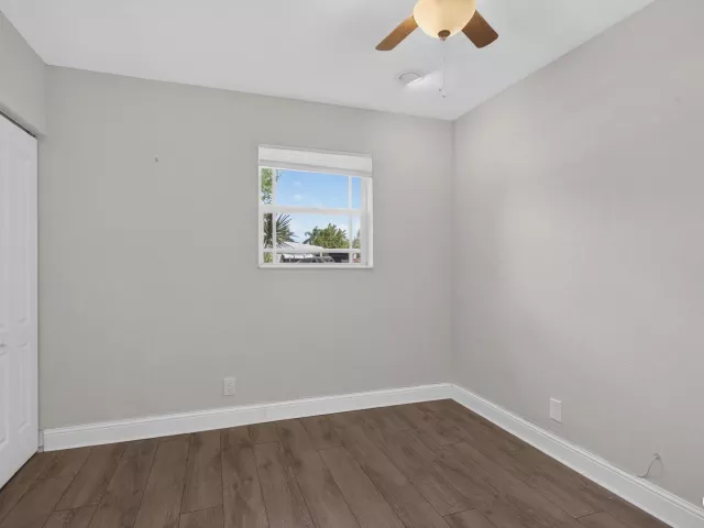 3-bedroom home for rent in Pompano Beach - 1240 SW 3RD Terrace - MondialRealty