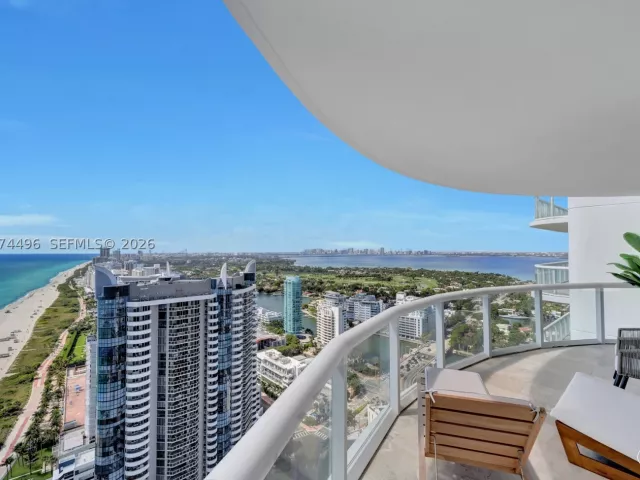 2-bedroom condo for sale in Miami Beach -  - MondialRealty