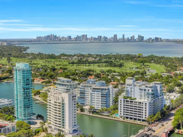 2-bedroom condo for sale in Miami Beach -  - MondialRealty