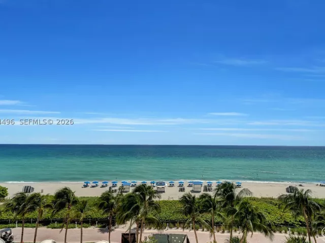 2-bedroom condo for sale in Miami Beach -  - MondialRealty