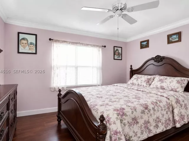 3-bedroom home for sale in Miami Gardens - 102 NE 206th Ter - MondialRealty