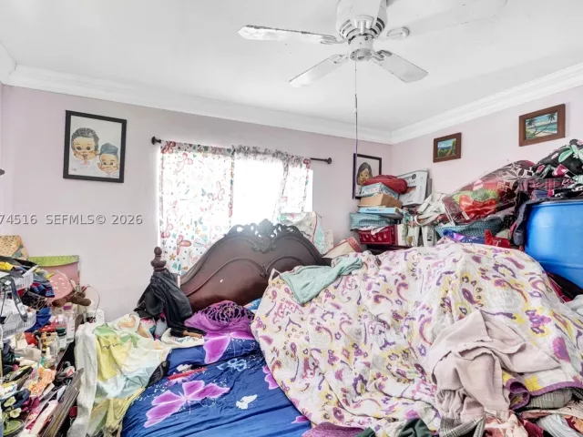 3-bedroom home for sale in Miami Gardens - 102 NE 206th Ter - MondialRealty