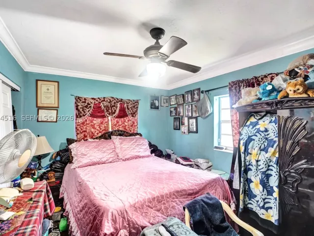 3-bedroom home for sale in Miami Gardens - 102 NE 206th Ter - MondialRealty