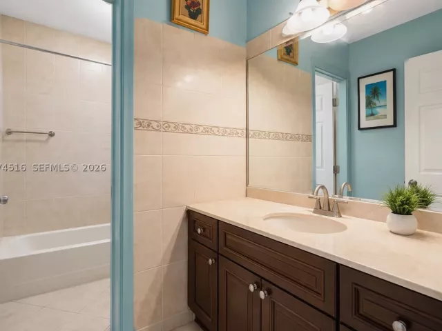 3-bedroom home for sale in Miami Gardens - 102 NE 206th Ter - MondialRealty