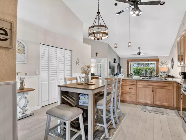 3-bedroom home for sale in Boca Raton - 11241 Coral Reef Drive - MondialRealty
