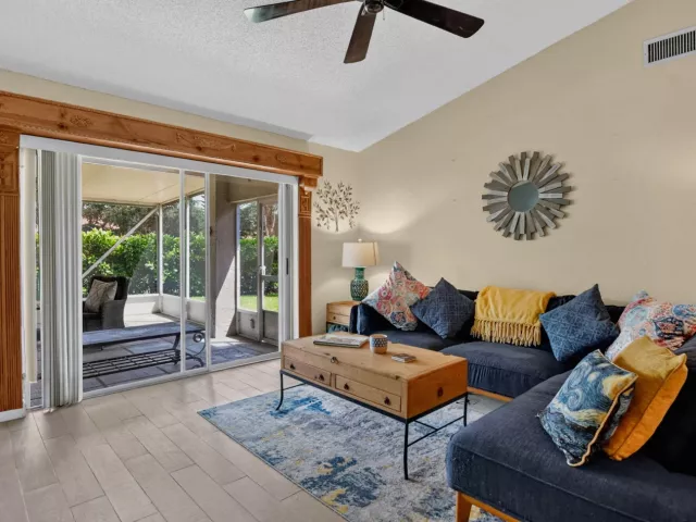 3-bedroom home for sale in Boca Raton - 11241 Coral Reef Drive - MondialRealty