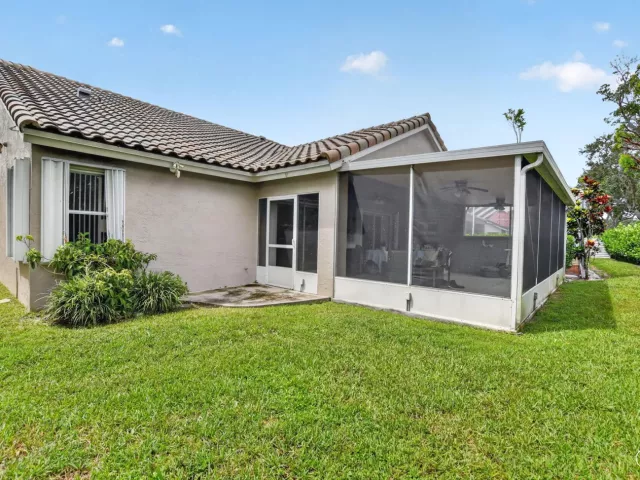 3-bedroom home for sale in Boca Raton - 11241 Coral Reef Drive - MondialRealty