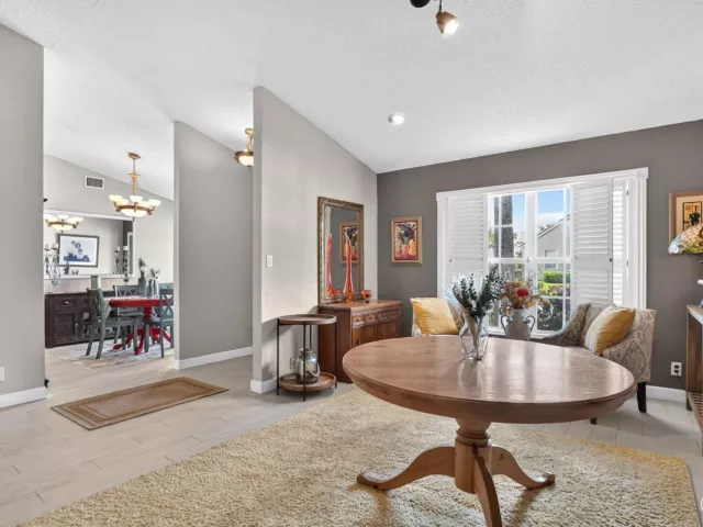 3-bedroom home for sale in Boca Raton - 11241 Coral Reef Drive - MondialRealty