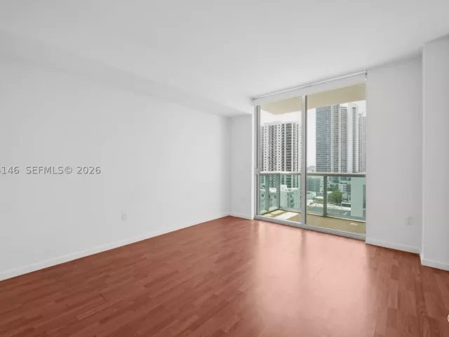 2-bedroom condo for sale in Miami - 333 NE 24th St 1401 - MondialRealty