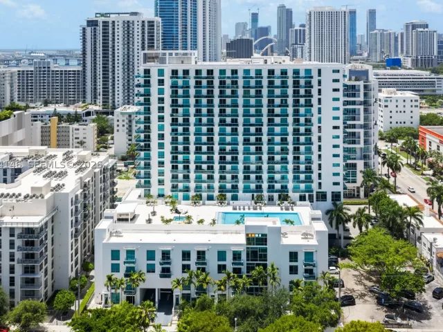 2-bedroom condo for sale in Miami - 333 NE 24th St 1401 - MondialRealty
