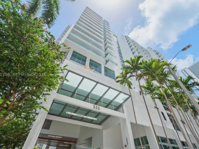 2-bedroom condo for sale in Miami - 333 NE 24th St 1401 - MondialRealty