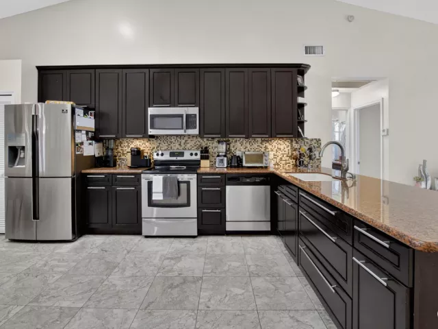 3-bedroom home for sale in Boca Raton - 19600 Sea Pines Way - MondialRealty