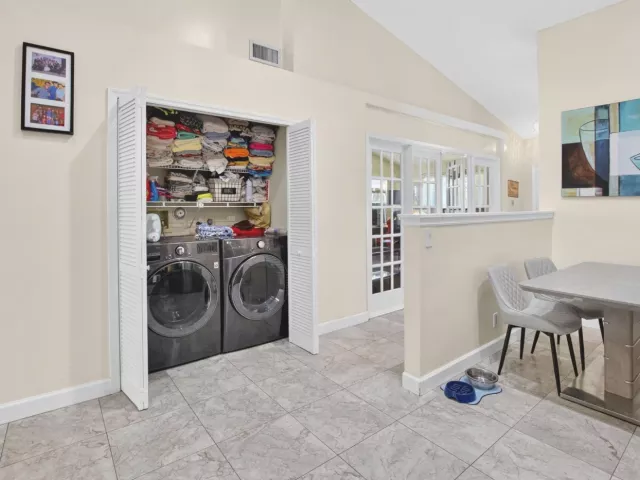 3-bedroom home for sale in Boca Raton - 19600 Sea Pines Way - MondialRealty