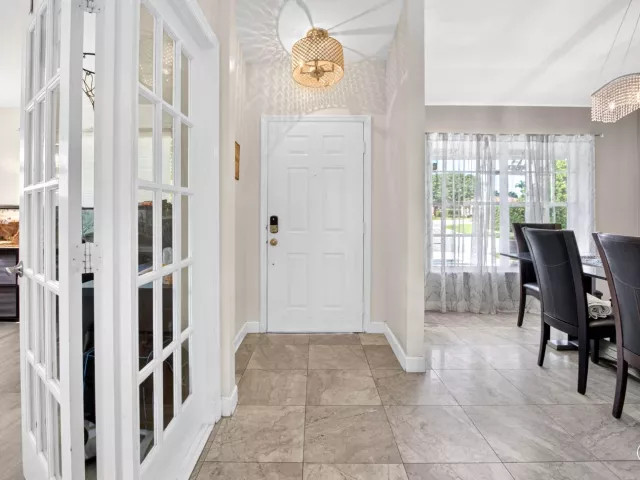 3-bedroom home for sale in Boca Raton - 19600 Sea Pines Way - MondialRealty