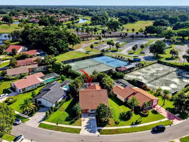 3-bedroom home for sale in Boca Raton - 19600 Sea Pines Way - MondialRealty