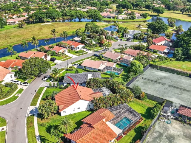 3-bedroom home for sale in Boca Raton - 19600 Sea Pines Way - MondialRealty
