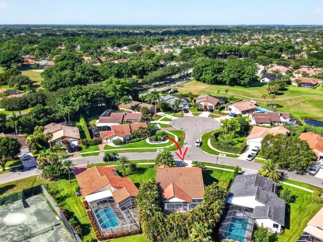 3-bedroom home for sale in Boca Raton - 19600 Sea Pines Way - MondialRealty