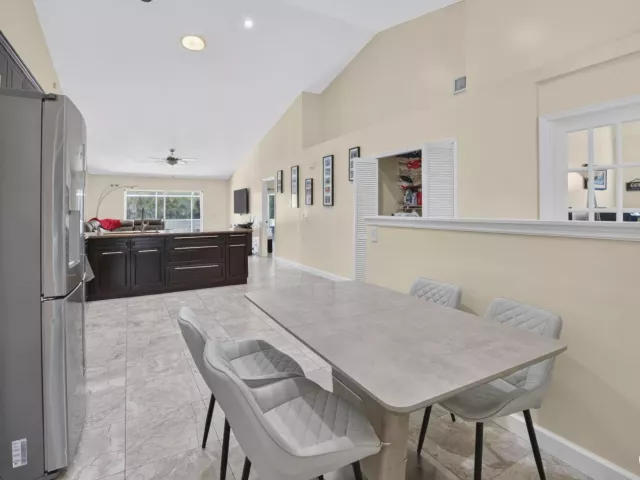 3-bedroom home for sale in Boca Raton - 19600 Sea Pines Way - MondialRealty