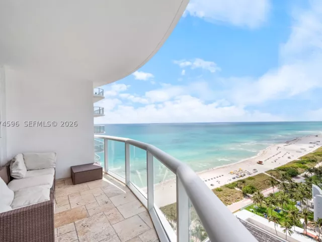 1-bedroom condo for sale in Miami Beach -  - MondialRealty