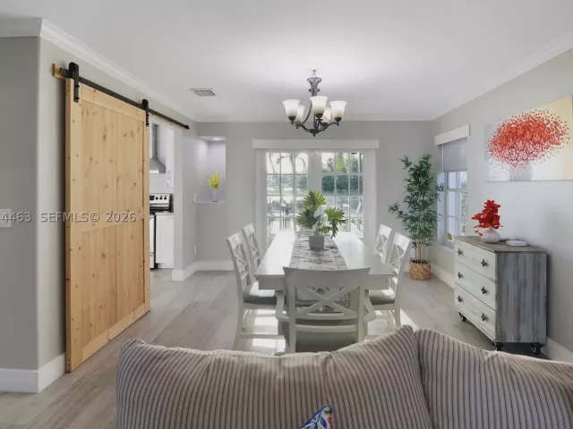 4-bedroom home for sale in Pembroke Pines - 1108 NW 180th Ave - MondialRealty