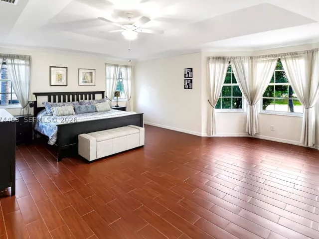 4-bedroom home for sale in Pembroke Pines - 1108 NW 180th Ave - MondialRealty