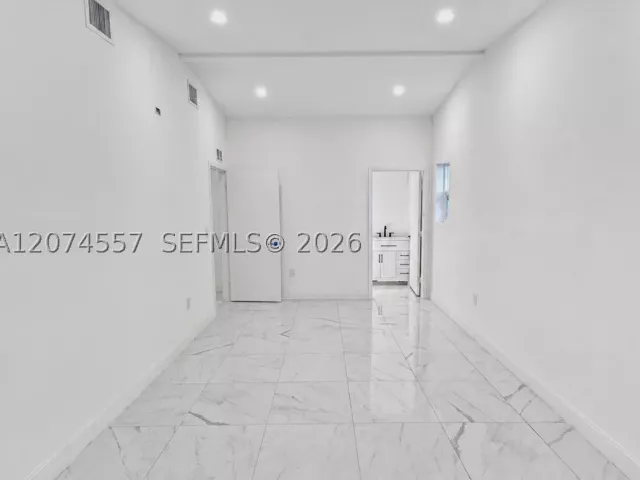 3-bedroom home for sale in Homestead - 980 NW 13th St - MondialRealty