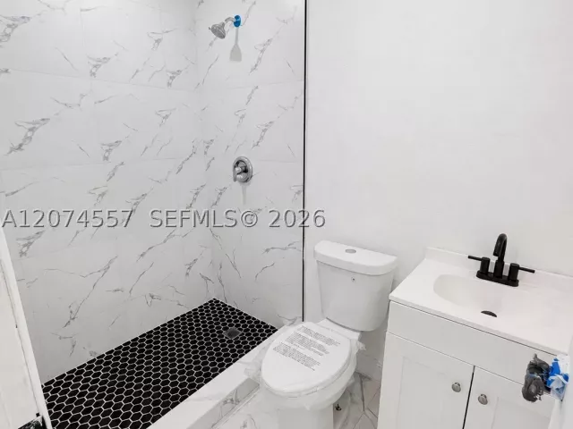 3-bedroom home for sale in Homestead - 980 NW 13th St - MondialRealty