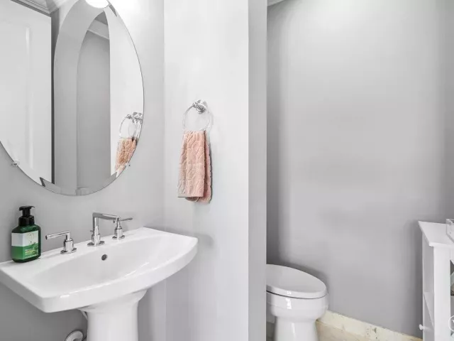 6-bedroom home for sale in Boca Raton - 17511 Cadena Drive - MondialRealty