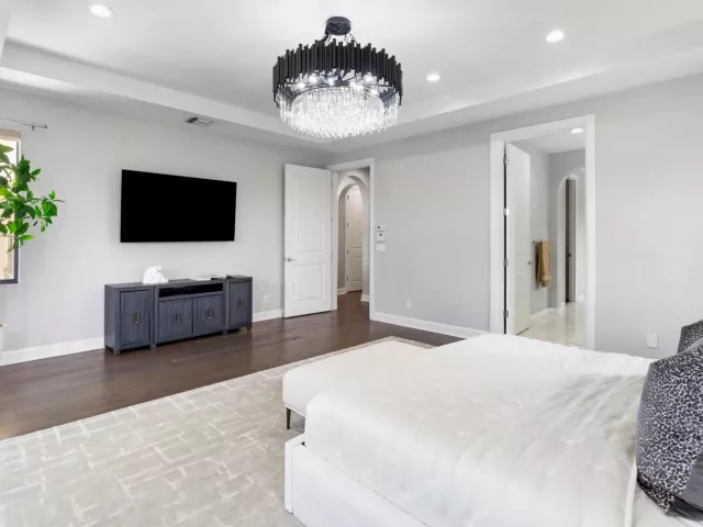 6-bedroom home for sale in Boca Raton - 17511 Cadena Drive - MondialRealty